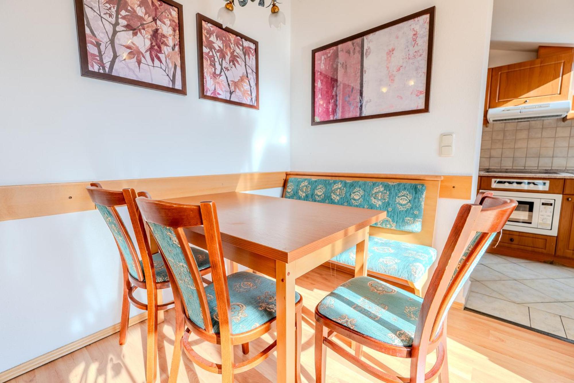 Contactless Self-check-in - Gansl Apartment