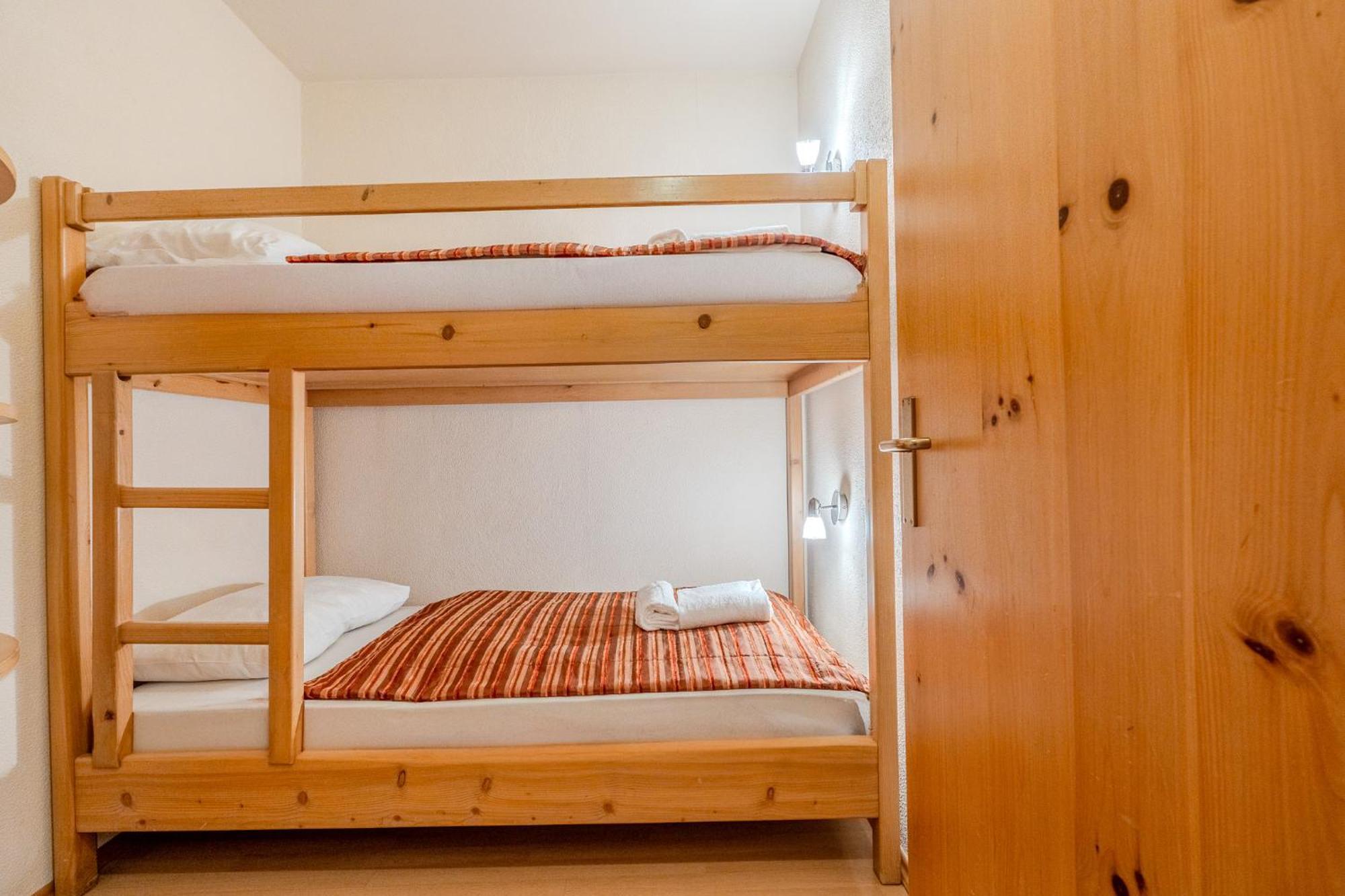 Whats-App Self-Check-In - Gansl Apartment