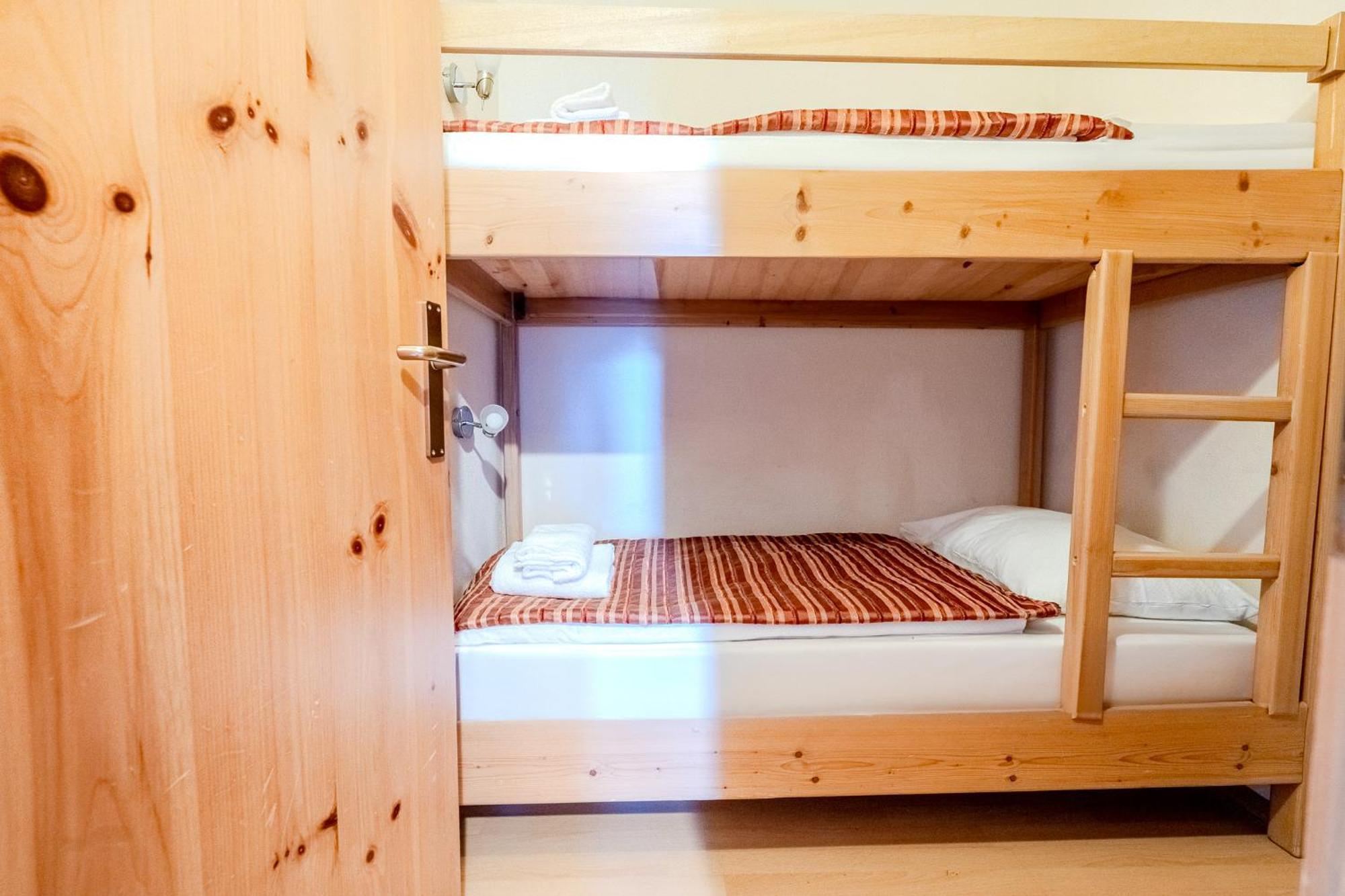 Whats-App Self-Check-In - Gansl Apartment Lahntal